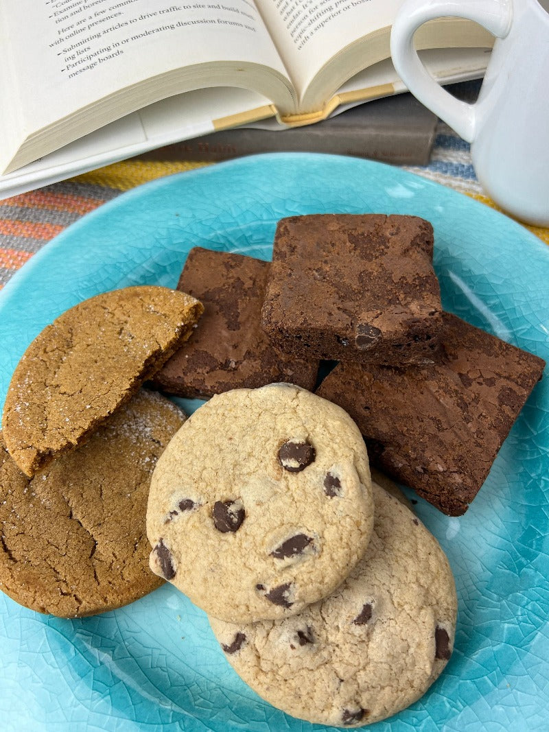 The Classic Cookie & Coffee Gift Box